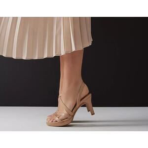 Naturalizer Brenta Sandal Size 10M